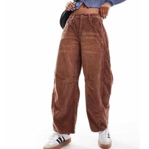Free People We the Free Good Luck Mid Rise Cord Barrel Leg Jeans 27 NWT brown